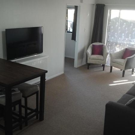 Modest Comfortable Relaxed Home Away From Home With Secure Bike Storage Rotorua Luaran gambar